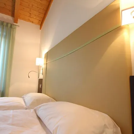 Thai Orchidee Restaurant&rooms Guest house