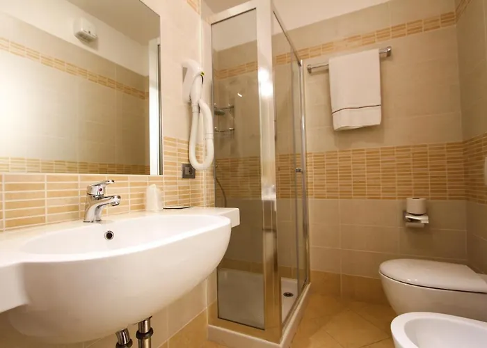 Pensionat Thai Orchidee Restaurant&rooms Garda (Verona)