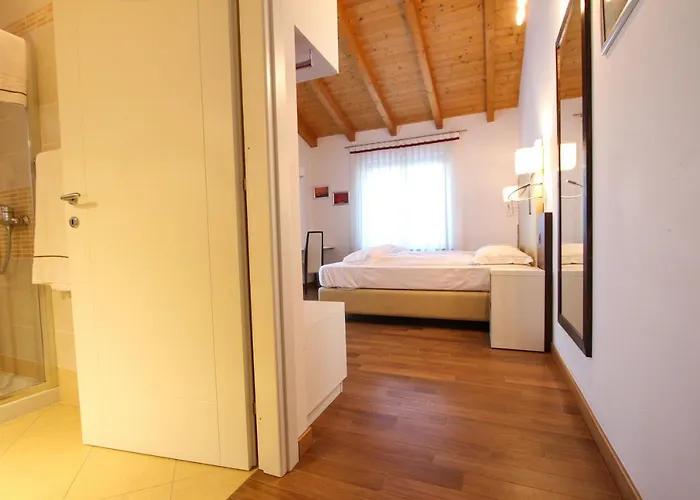 Thai Orchidee Restaurant&rooms 4*